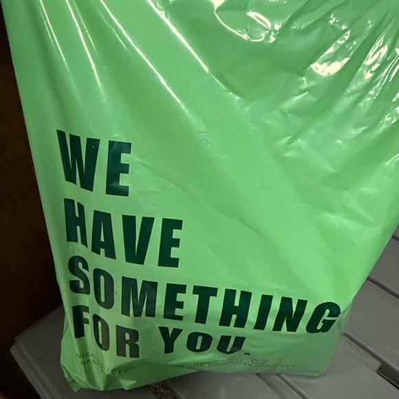 Unlisted - Picture 1 of 1